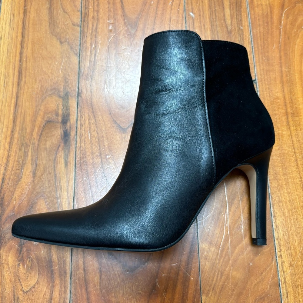 Saint + Sofia Tamara Heeled Ankle Boot in Black Leather 6 - Picture 4 of 13